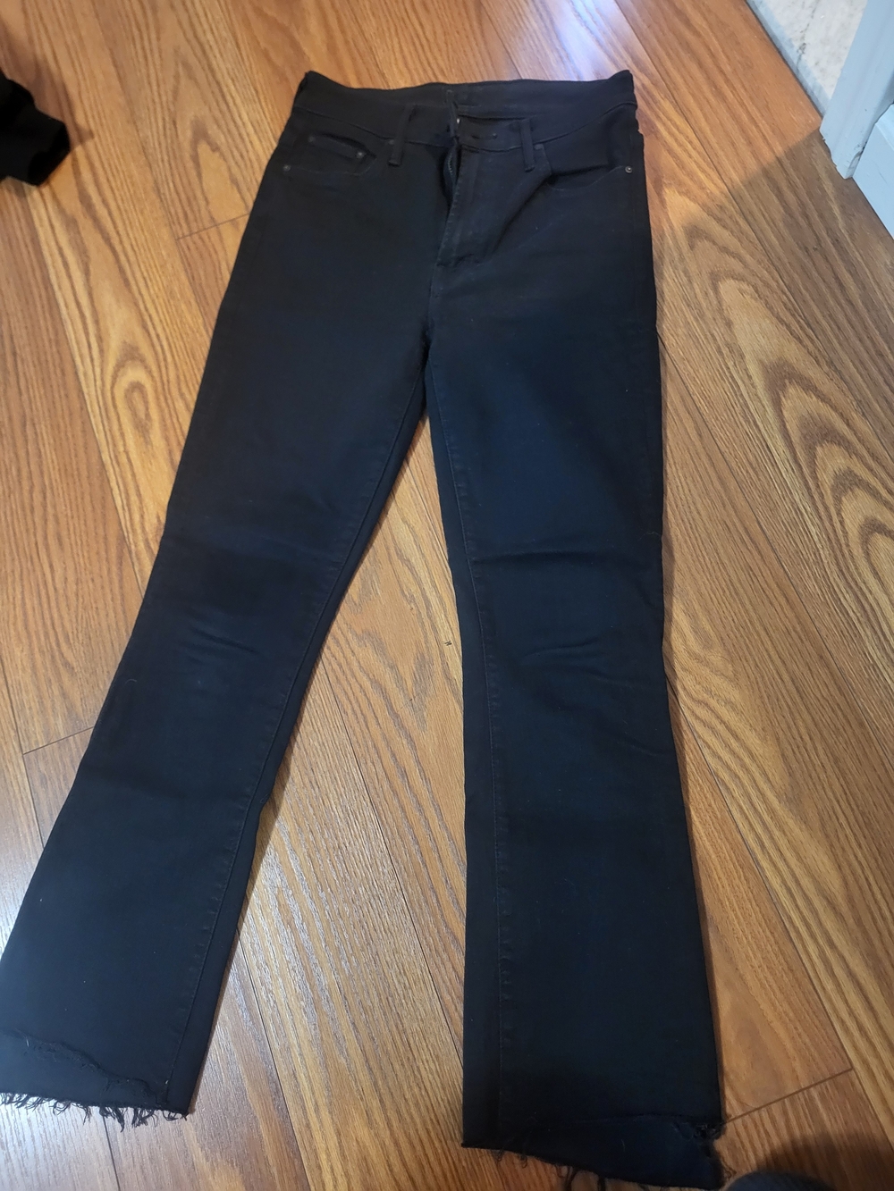 MOTHER Black Cropped Straight-Leg Jeans